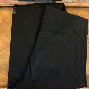 Wilfred Black Ribbed Apparel